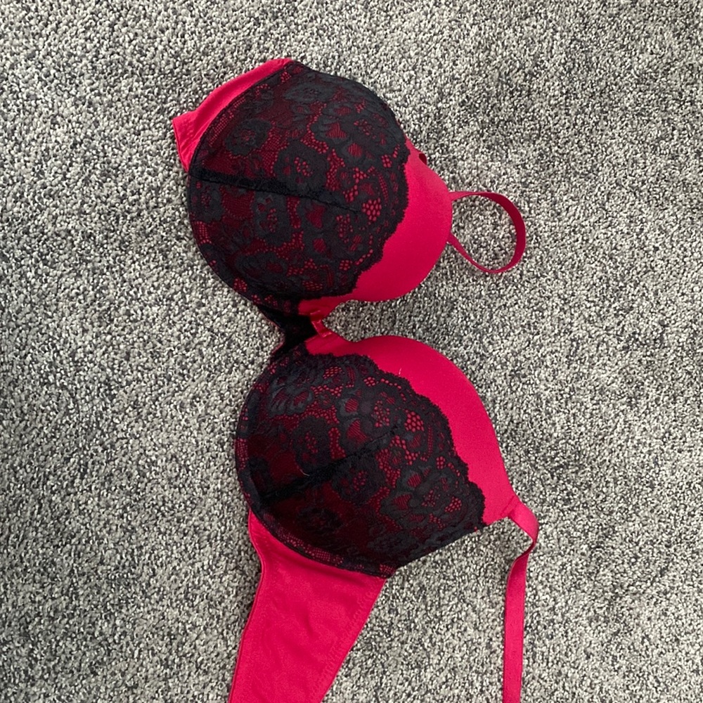 35 D bra